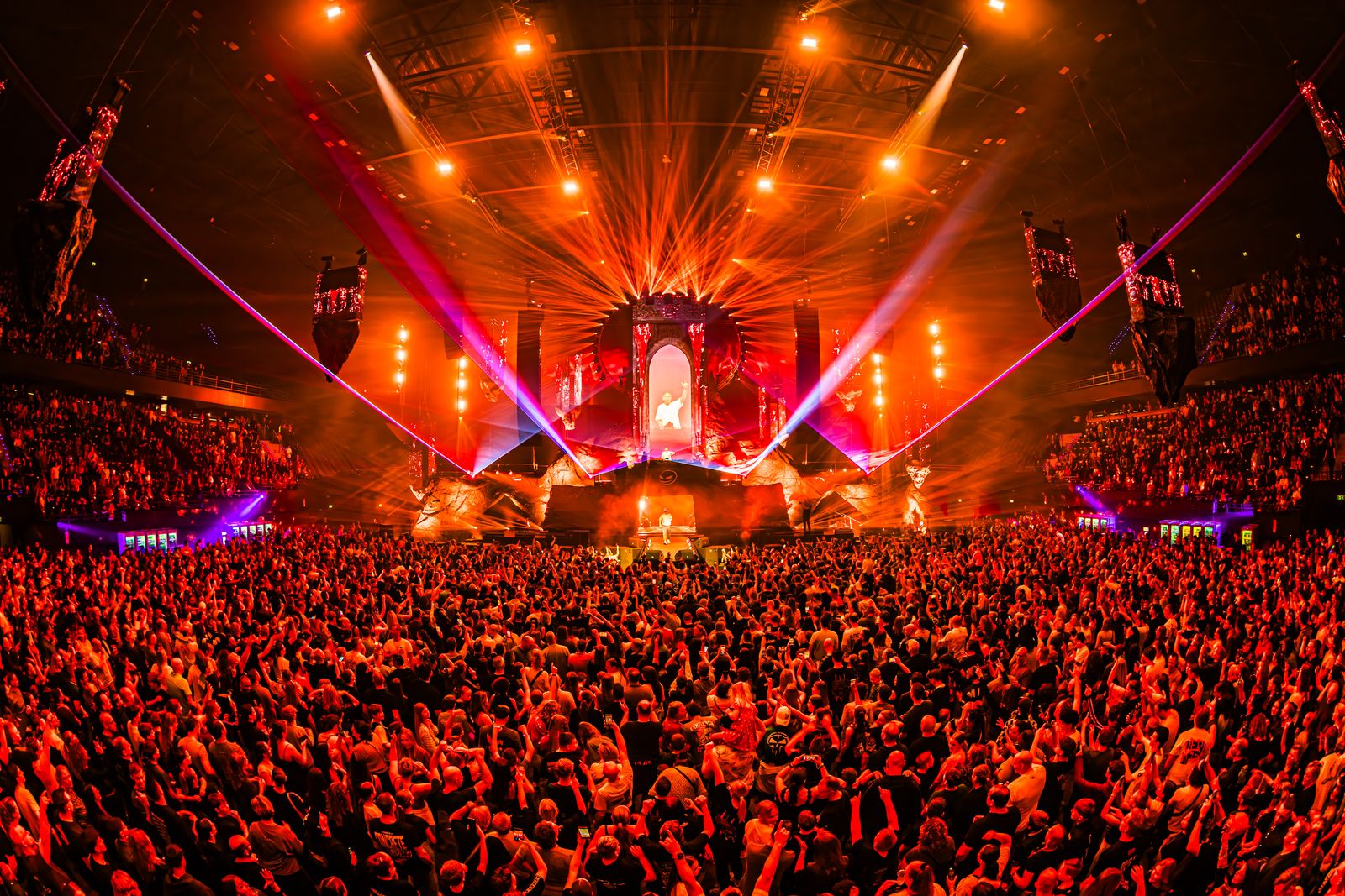 Festival Avondje \x26 Middagje Outsiders 2026